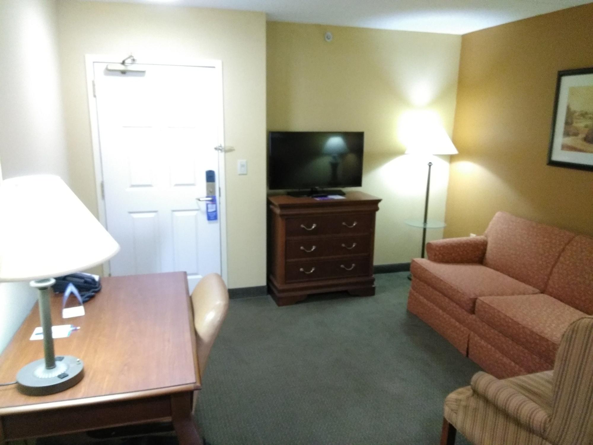 Hotel Baymont By Wyndham Clinton Extérieur photo
