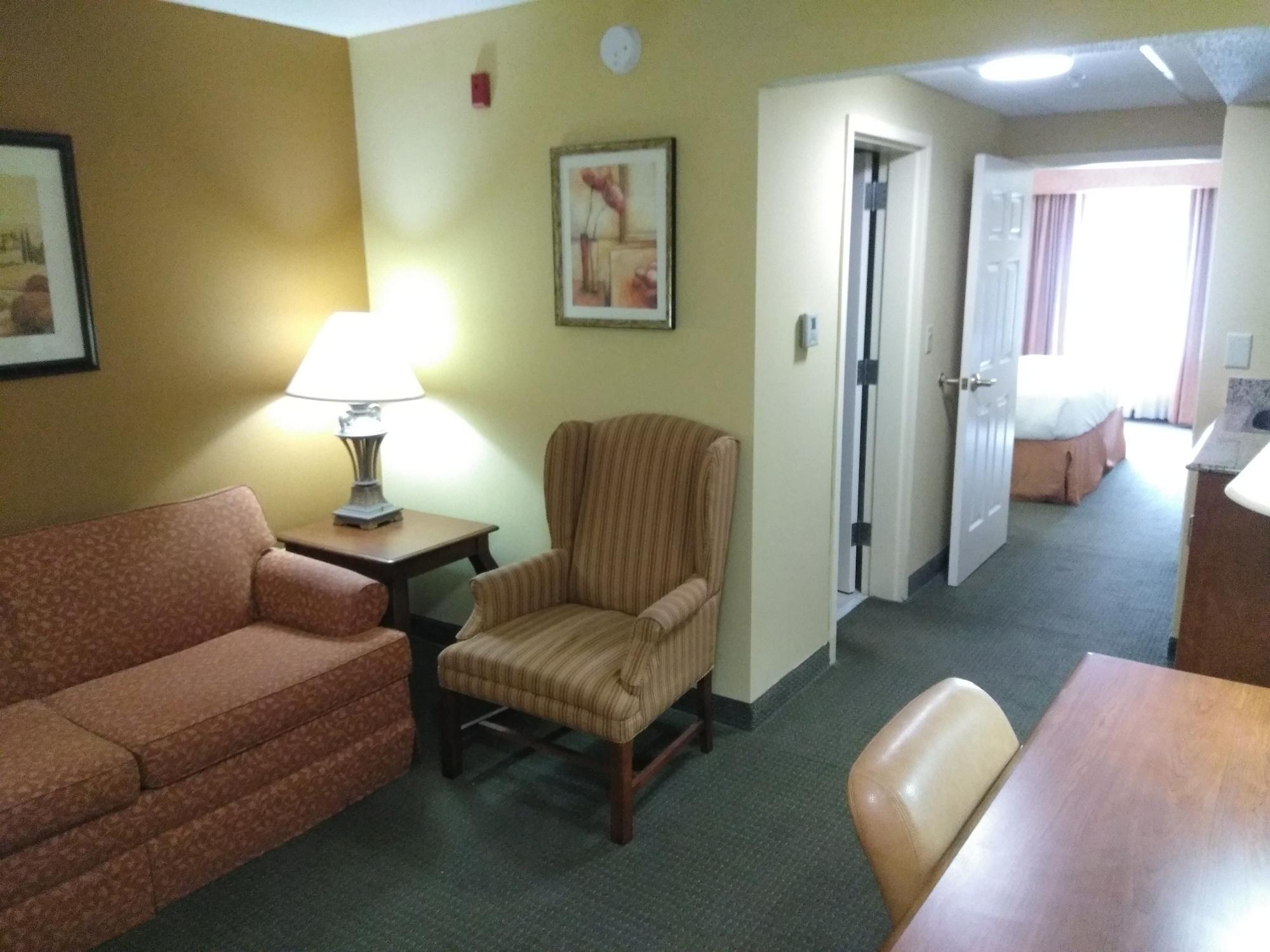 Hotel Baymont By Wyndham Clinton Extérieur photo